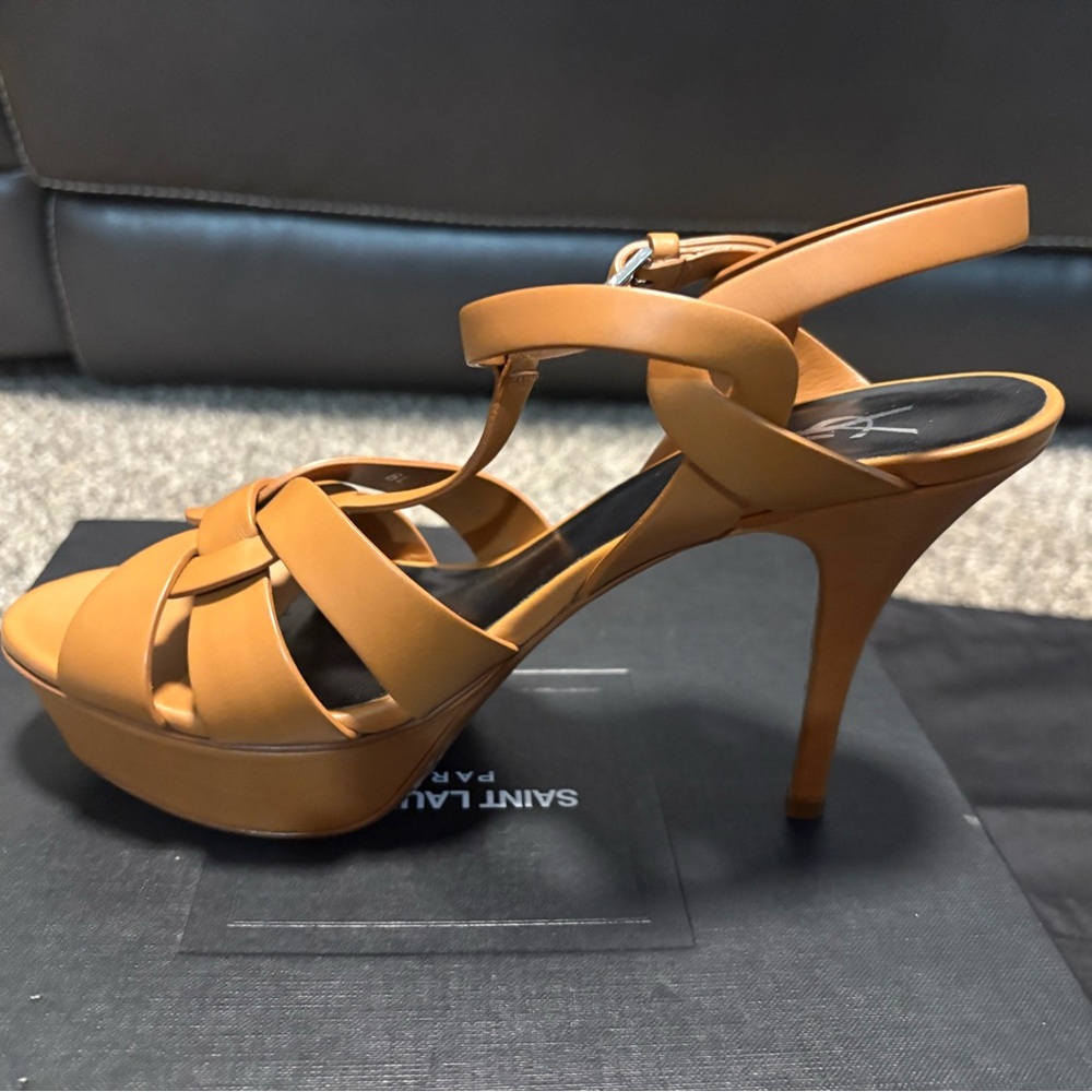 Saint Laurent Tan Leather T-Strap Platform Heels - Picture 8 of 11